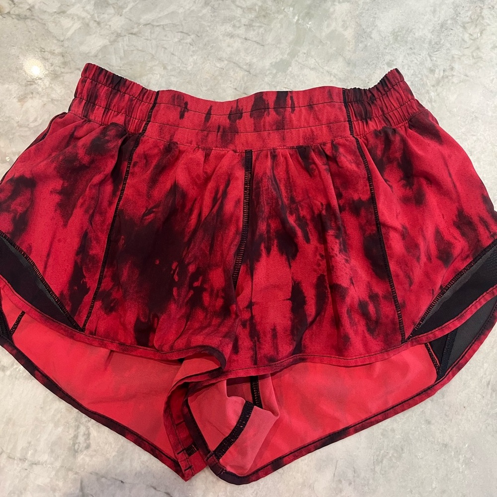 2.5” Hotty Hot Shorts